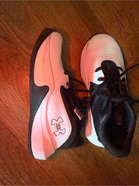 Under Armour Black Low-Top Athletic Sneakers